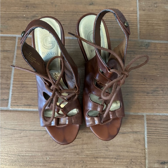 G by Guess Brown Lace-Up Platform Heels (Size 8M) - Picture 4 of 8